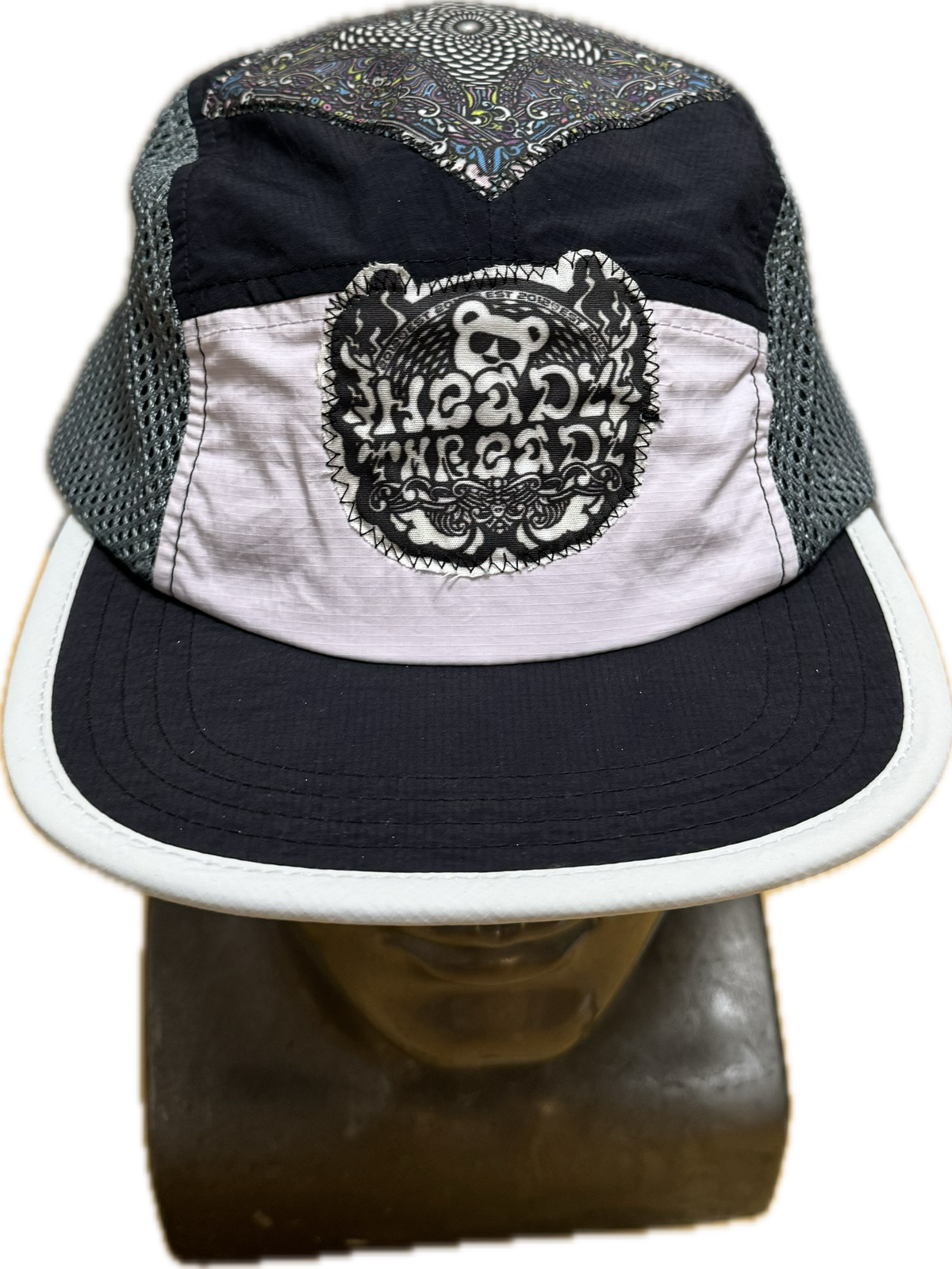 Heady Thready 001